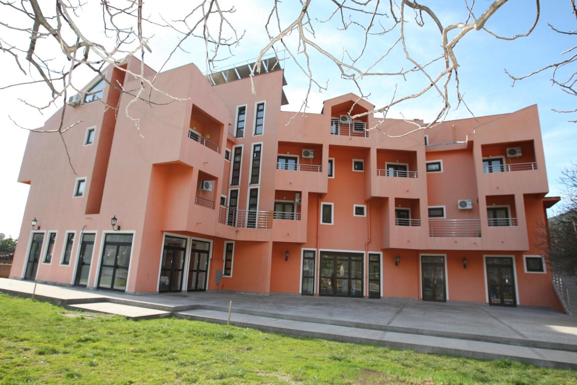 Guesthouse Orlovic Будва Екстериор снимка