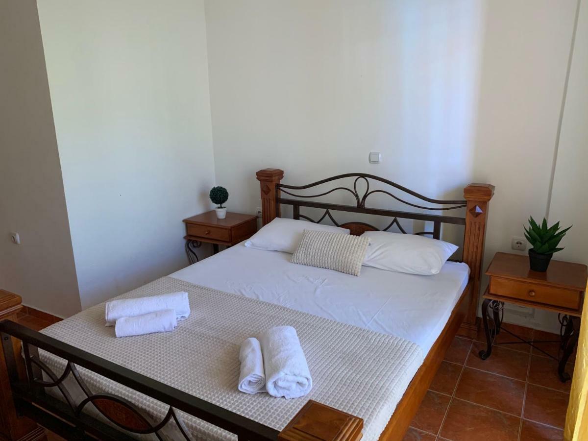 Guesthouse Orlovic Будва Екстериор снимка
