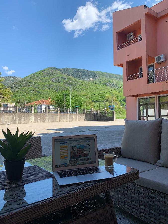 Guesthouse Orlovic Будва Екстериор снимка